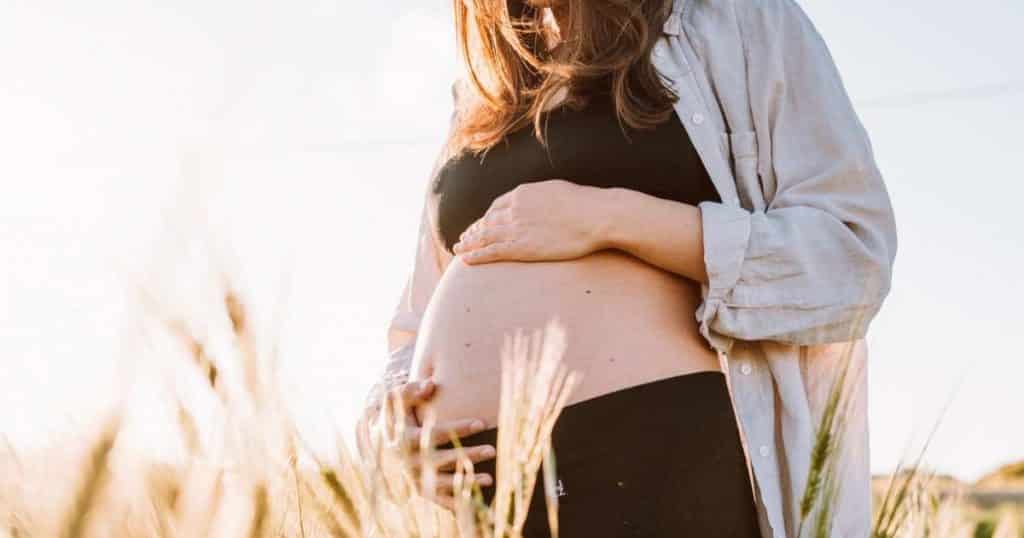 Bindungsaufbau in der Schwangerschaft 8 Tipps Bonding Mama Baby Beziehung