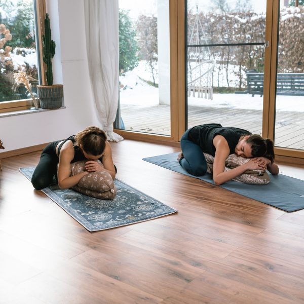 post natal yoga beckenbodentraining rueckbildung