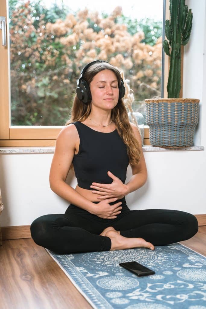Postnatalyoga Onlinekurs Rückbildung Beckenbodentraining postnatal