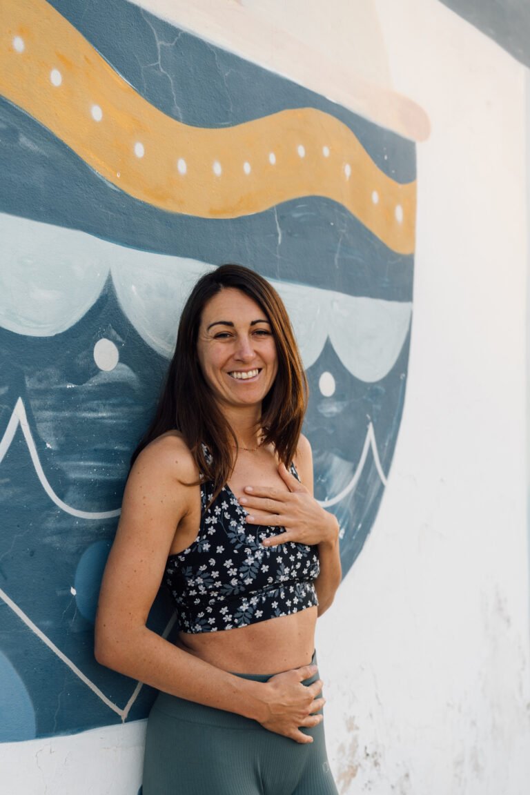 Schwangerschaftsyoga Lehrerin Prenatal Yoga Lisa Pantoi